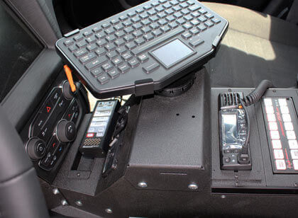 D&R Electronics Page Image02